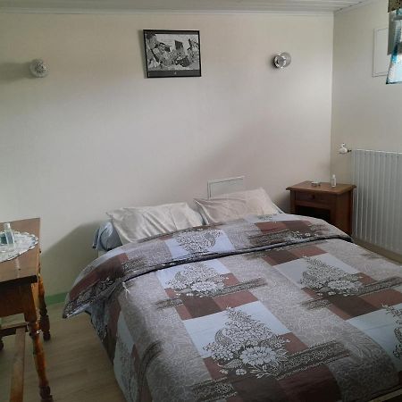 Apartamento Halte A Veyrac Lavoute-sur-Loire Exterior foto