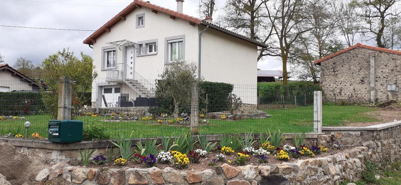 Apartamento Halte A Veyrac Lavoute-sur-Loire Exterior foto